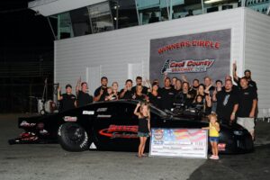 Mike Decker Yellowbullet Nationals 2022 winners circle with Deckers Salvage